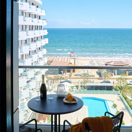 Mira Studio In Infinity Beach Resort - Parking Mamaia Exterior foto